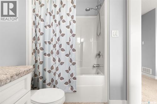 5113 Crane Crescent, Regina, SK - Indoor Photo Showing Bathroom