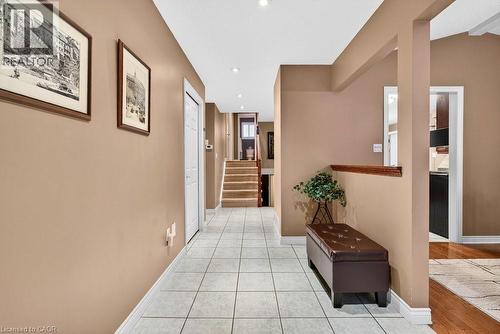 128 Nugent Drive, Hamilton, ON - Indoor Photo Showing Other Room