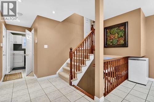 128 Nugent Drive, Hamilton, ON - Indoor Photo Showing Other Room