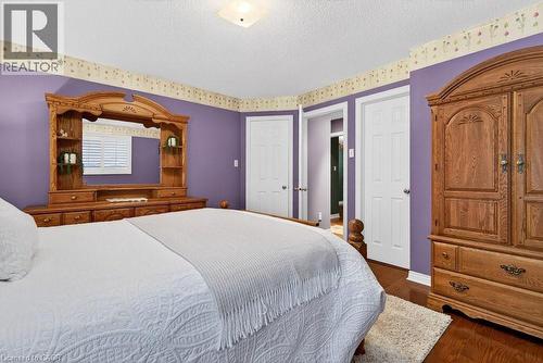 128 Nugent Drive, Hamilton, ON - Indoor Photo Showing Bedroom