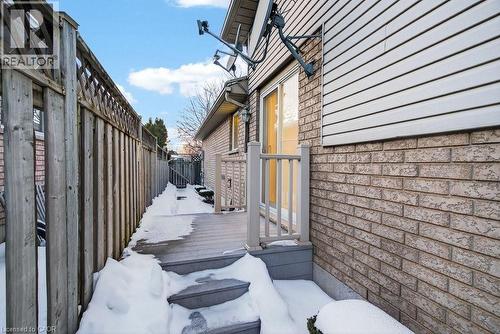 128 Nugent Drive, Hamilton, ON - Outdoor