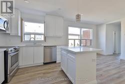 8 - 2841 KEELE STREET  Toronto, ON M3M 2G7