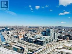 2705 - 170 BAYVIEW AVENUE  Toronto, ON M5A 0M4