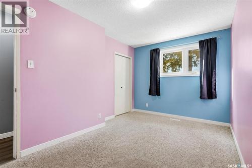 850 Samuels Crescent N, Regina, SK - Indoor Photo Showing Other Room