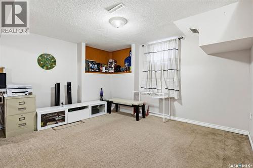 850 Samuels Crescent N, Regina, SK - Indoor Photo Showing Other Room