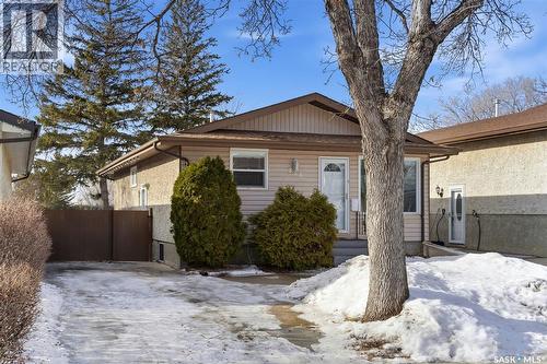 850 Samuels Crescent N, Regina, SK - Outdoor
