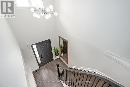 1351 Tobyn Drive, Burlington, ON - Indoor Photo Showing Other Room