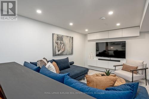 1351 Tobyn Drive, Burlington, ON - Indoor