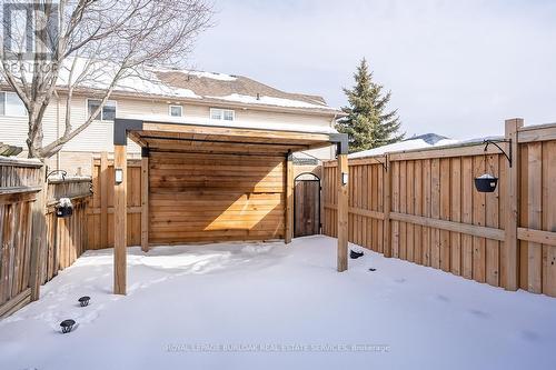 1351 Tobyn Drive, Burlington, ON - Outdoor