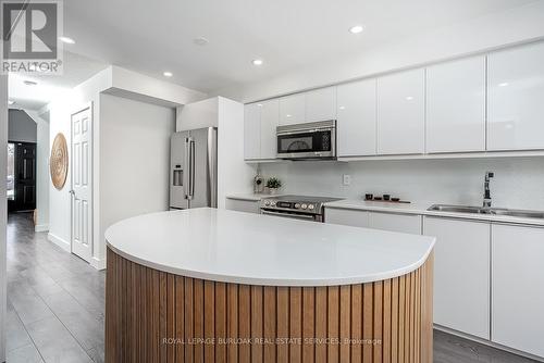 1351 Tobyn Drive, Burlington, ON - Indoor Photo Showing Kitchen With Double Sink
