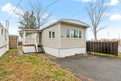 144-3950 Boul. Sir-Wilfrid-Laurier  Longueuil (Saint-Hubert), QC J3Y 5Y9