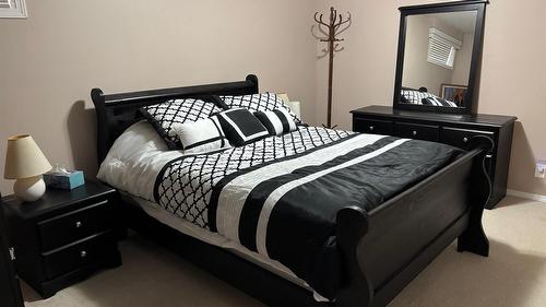 1820 Olympus Way, West Kelowna, BC - Indoor Photo Showing Bedroom