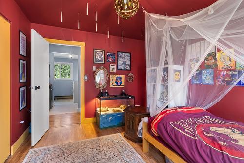 7502 Highway 95A, Kimberley, BC - Indoor Photo Showing Bedroom