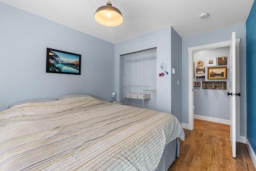 7502 Highway 95A, Kimberley, BC - Indoor Photo Showing Bedroom
