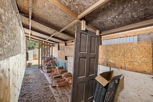 7502 Highway 95A, Kimberley, BC - Indoor Photo Showing Other Room