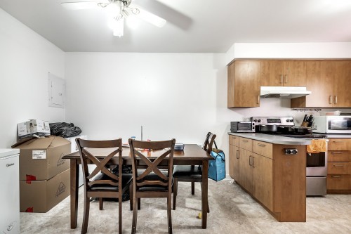 Salle à manger - 7-6396 Rue Villeneuve, Montréal (Montréal-Nord), QC - Indoor Photo Showing Kitchen