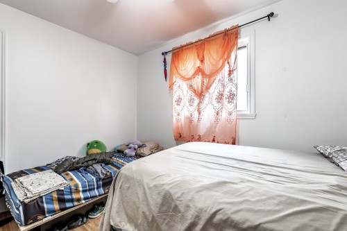 Chambre à coucher - 7-6396 Rue Villeneuve, Montréal (Montréal-Nord), QC - Indoor Photo Showing Bedroom