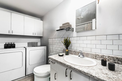 Salle de bains - 7-6396 Rue Villeneuve, Montréal (Montréal-Nord), QC - Indoor