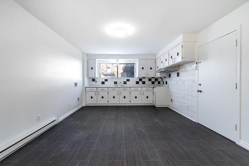 Cuisine - 5-405 Rue Lamarre, Longueuil (Le Vieux-Longueuil), QC - Indoor Photo Showing Other Room