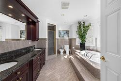 Ensuite bathroom - 