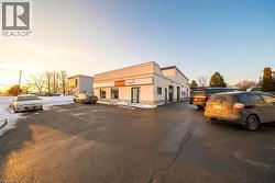 2483 INDUSTRIAL Street Unit# 7  Burlington, ON L7P 1A6