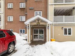 403 15 Langbrae Drive  Halifax, NS B3M 3W5