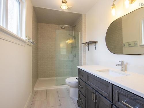 6 Devonport Avenue, Fall River, NS 