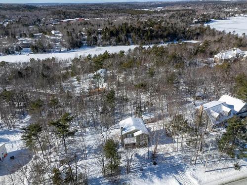 6 Devonport Avenue, Fall River, NS 