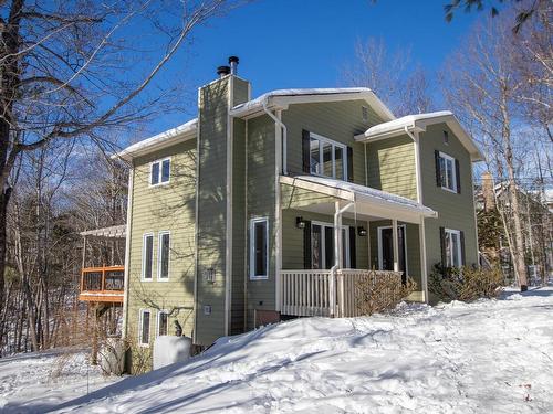 6 Devonport Avenue, Fall River, NS 