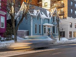 99 Ochterloney Street  Dartmouth, NS B2Y 1C6