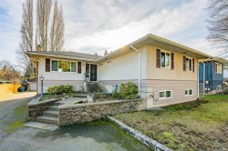 531 Duke St  Nanaimo, BC V9R 1K2