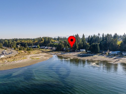 1426 Wilkinson Rd, Comox, BC 