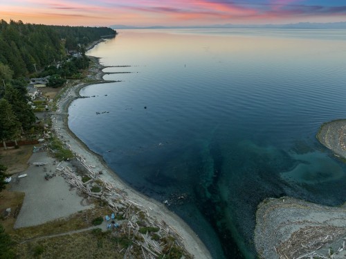 1426 Wilkinson Rd, Comox, BC 