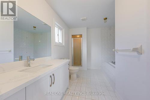 5192 Castlefield Drive, Mississauga, ON - Indoor Photo Showing Bathroom