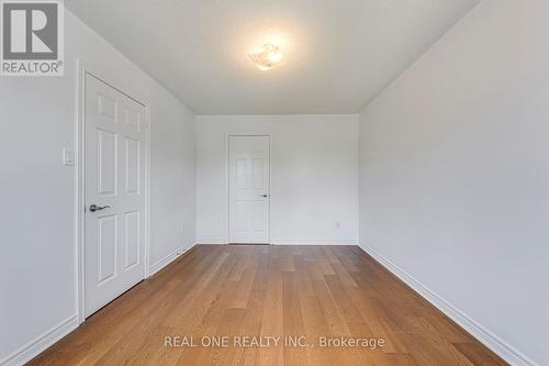 5192 Castlefield Drive, Mississauga, ON - Indoor Photo Showing Other Room