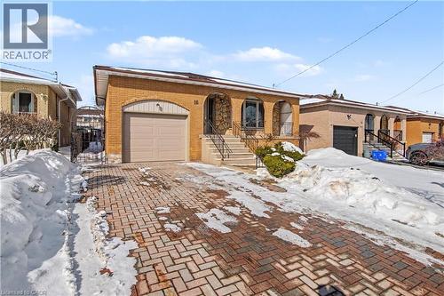 18 Ridley Drive, Hamilton, ON - Outdoor