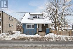 369 GLENDALE AVENUE  St. Catharines, ON L2T 1B9