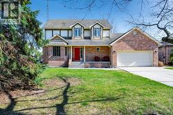 7 Stockwell CRESCENT Cottam, ON N0R 1B0