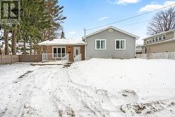 6413 FRANKLIN AVENUE Niagara Falls (Dorchester), ON L2G 4Z6
