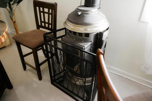 13  State Ave, Fort Assiniboine, AB 