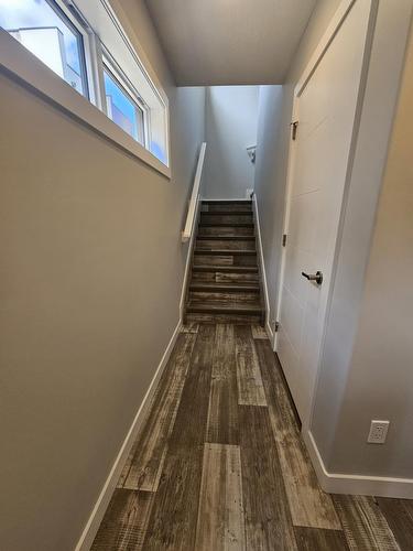 8069-8073  Cedric Mah Rd, Edmonton, AB - Indoor Photo Showing Other Room