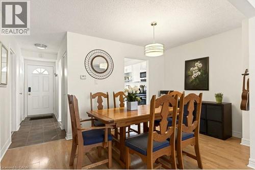 82 San Remo Drive, Hamilton, ON - Indoor Photo Showing Dining Room
