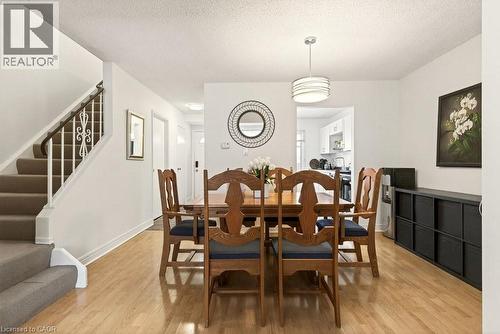 82 San Remo Drive, Hamilton, ON - Indoor Photo Showing Dining Room