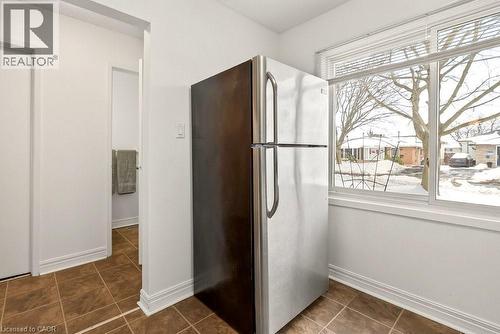 82 San Remo Drive, Hamilton, ON - Indoor Photo Showing Other Room