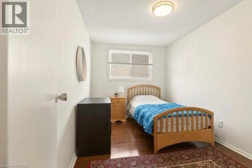 82 San Remo Drive, Hamilton, ON - Indoor Photo Showing Bedroom