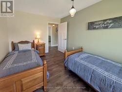 Upstairs Bedroom 3 - 