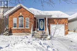 500 FREEMAN CRESCENT  Kingston (Kingston East (Incl Barret Crt)), ON K7K 7C9