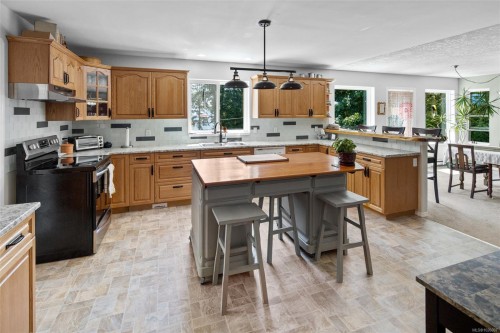7760 West Coast Rd, Sooke, BC 