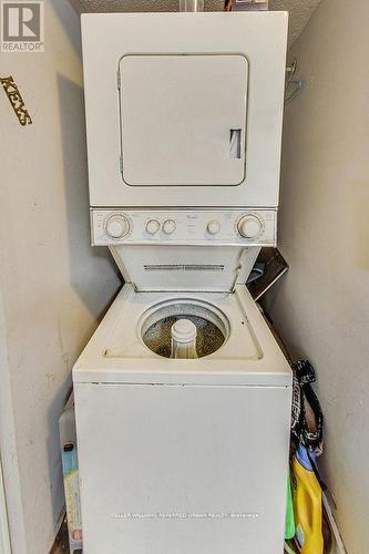 310 Ormond Drive, Oshawa, ON - Indoor Photo Showing Laundry Room