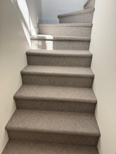 Escalier - 1844 Ch. Lakeshore, Clarenceville, QC - Indoor Photo Showing Other Room